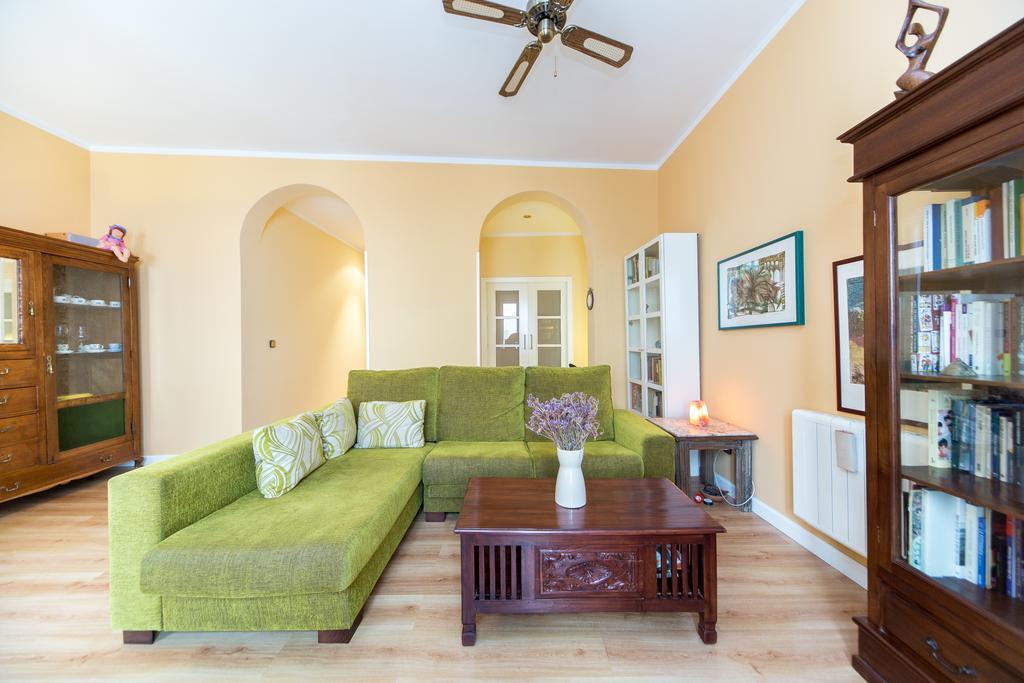 Apartamento Aduana 17 Apartment Madrid